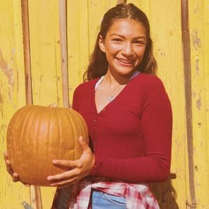 Meet your Posher, Bella